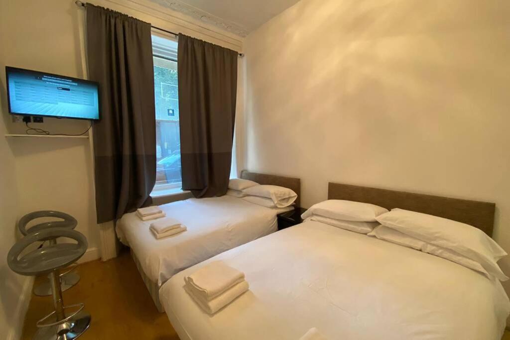 F6-Comfy Ground Flr Studio Fits 4- Near Paddington Londen Buitenkant foto